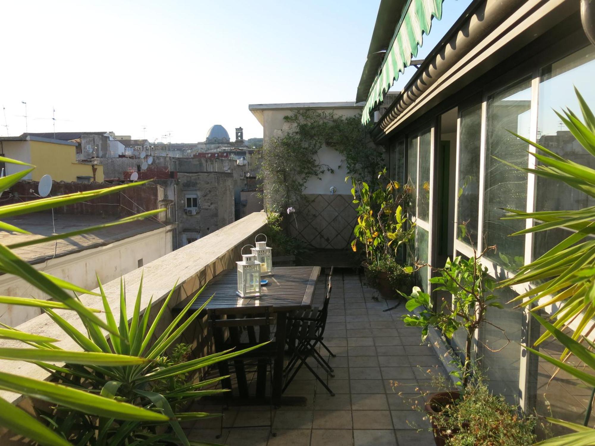 Historical Naples With Panoramic Terrace Apartment Екстериор снимка